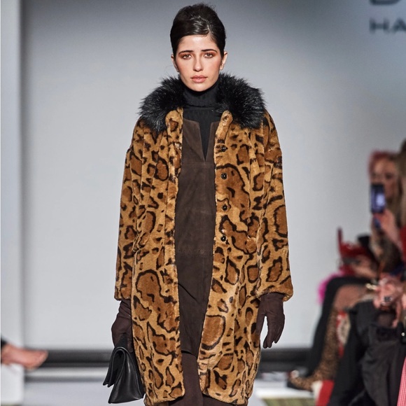 Dennis Basso Madison Avenue Leopard
Print Faux Fur Coat - NWT - Plus Size! - Picture 3 of 4